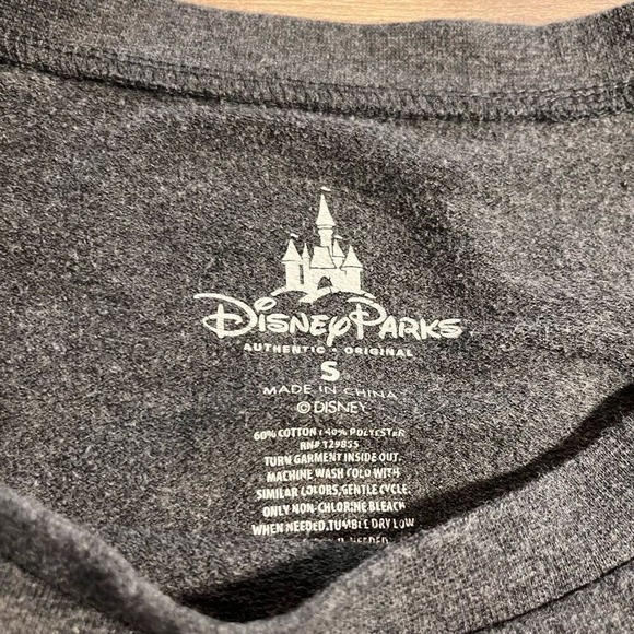 Walt Disney World Grey Longsleeve Shirt Women Small Bin N-16 - Picture 3 of 4